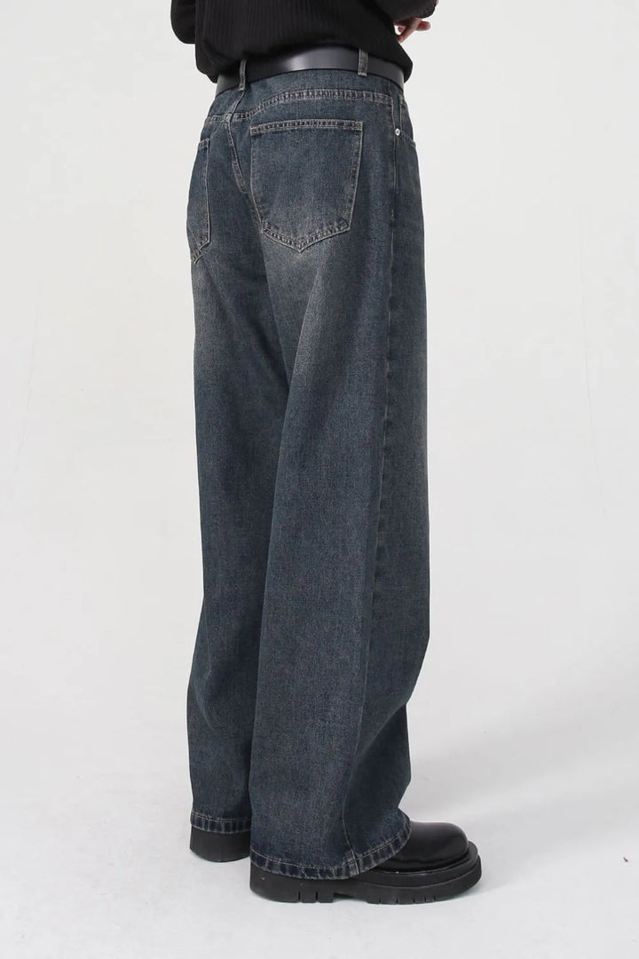 Wide Leg Jeans with Pockets