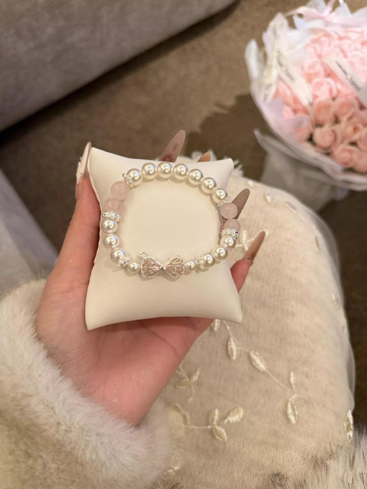 Bow Charm Pearl Bracelet