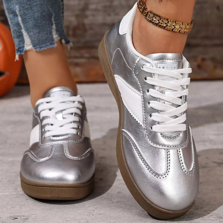 Round Toe Lace Up Sneakers