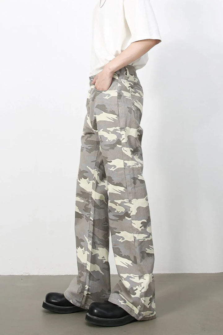 Men's Camouflage Jeans with Pockets