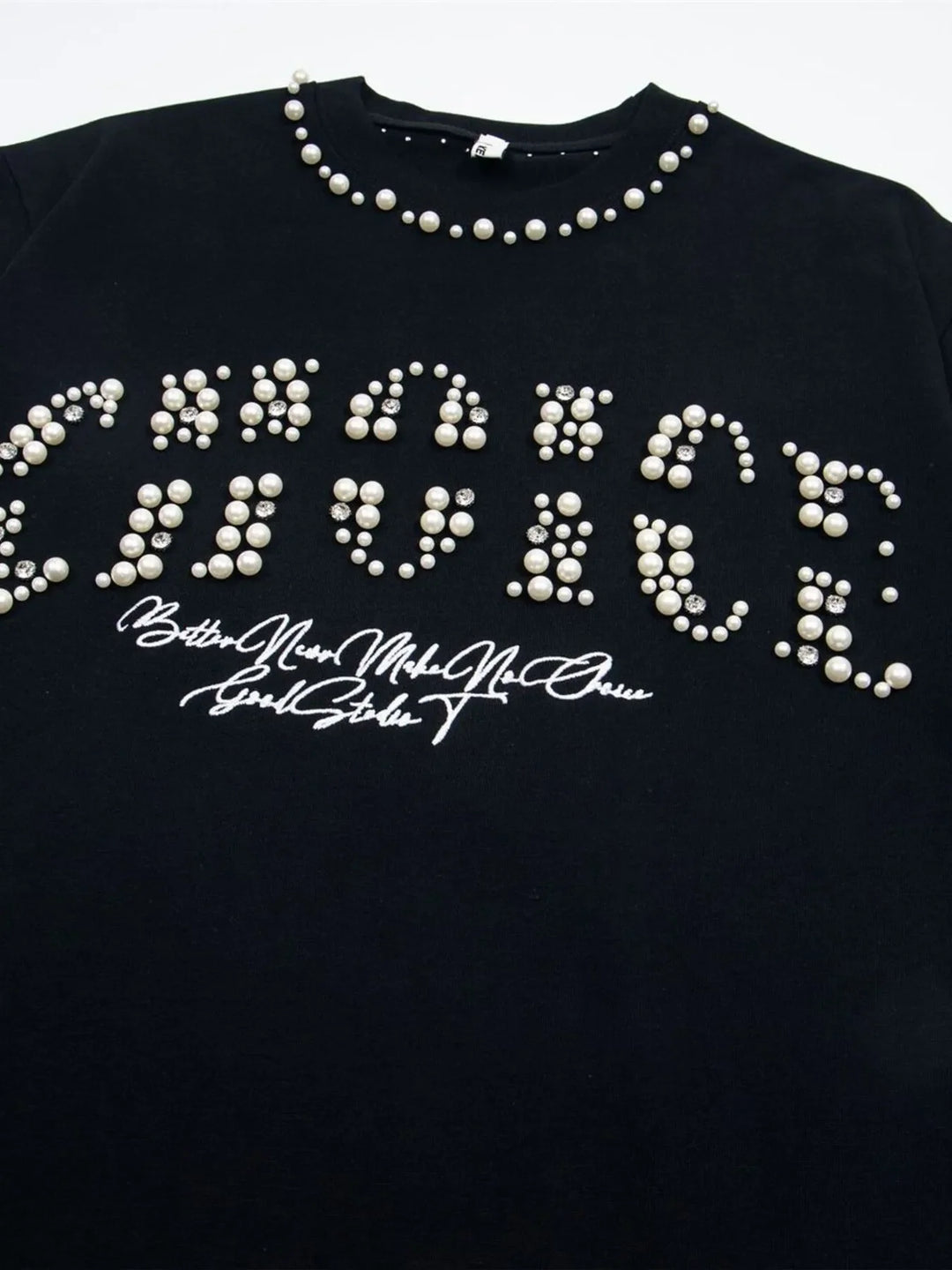 Men's Pearl Detail Round Neck T-Shirt