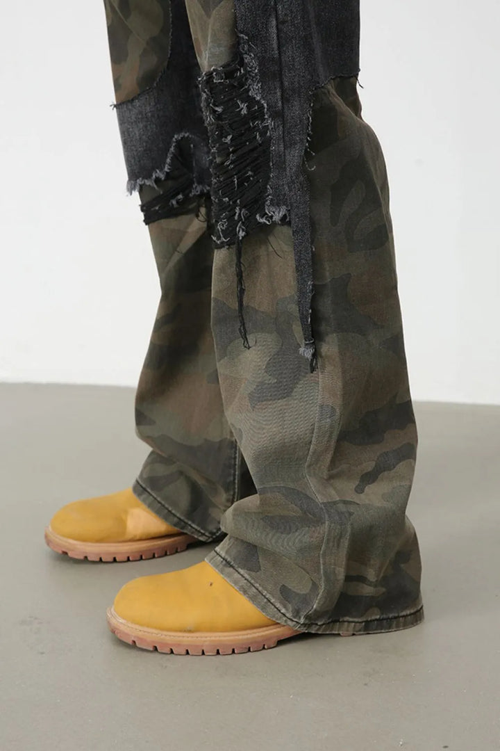 Men's Frayed Hem Camouflage Jeans