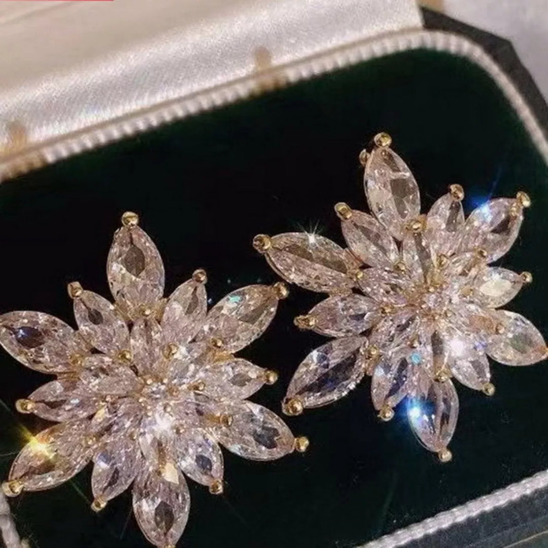 Christmas Snowflake Stud Earrings
