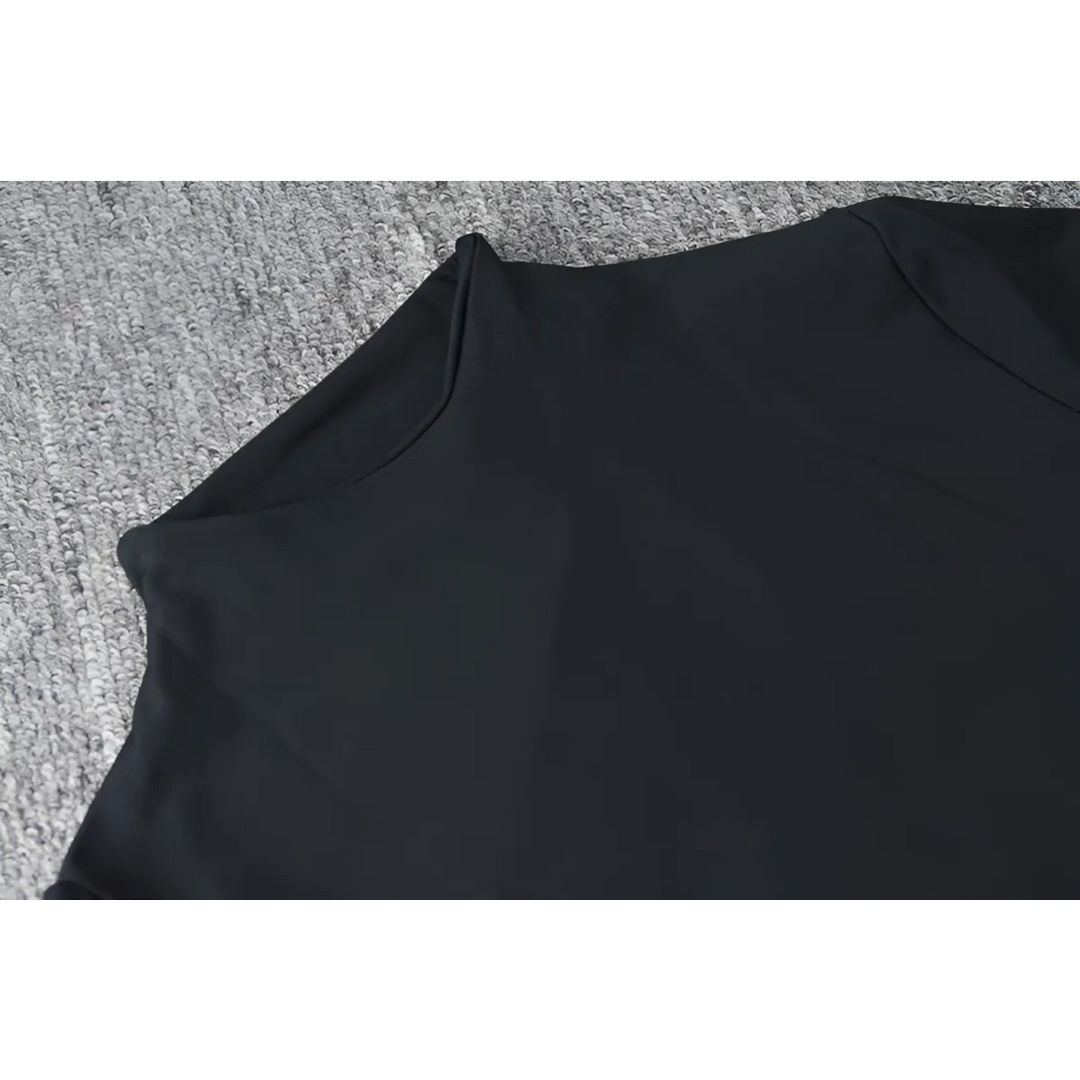 Women's Crop Top With Long Sleeves