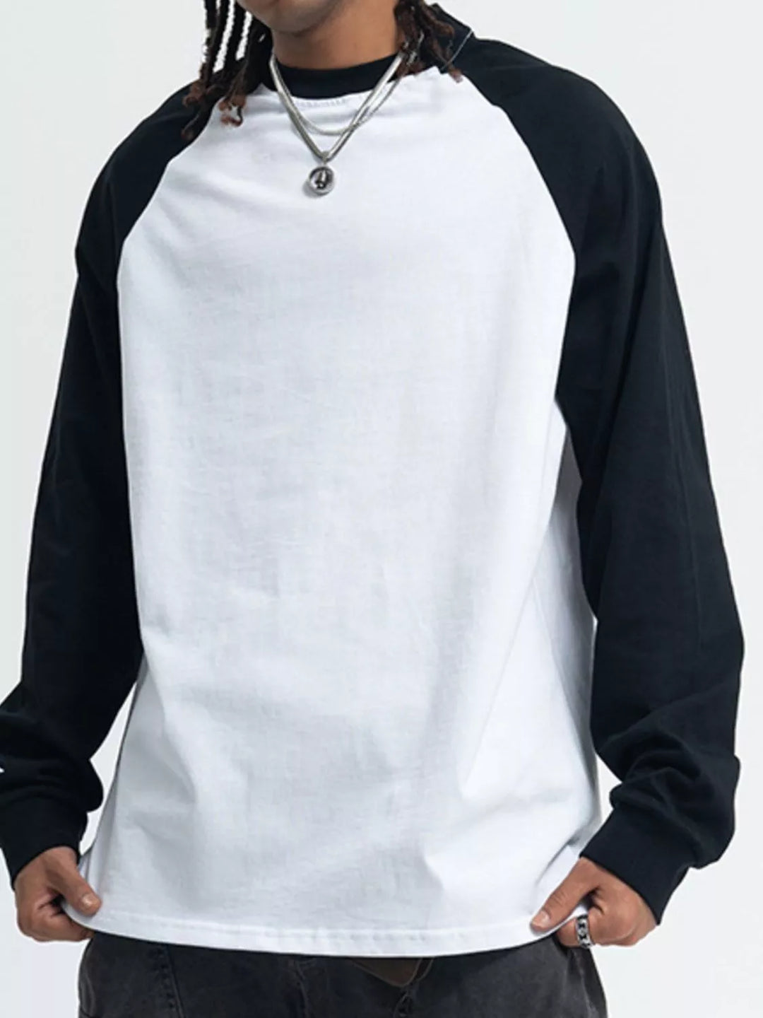 Men's Round Neck Raglan Long Sleeve T-Shirt