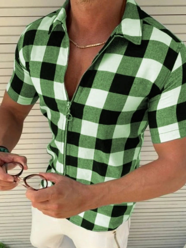 Men's Plus Size Plaid Zip Up Short Sleeve Shirt