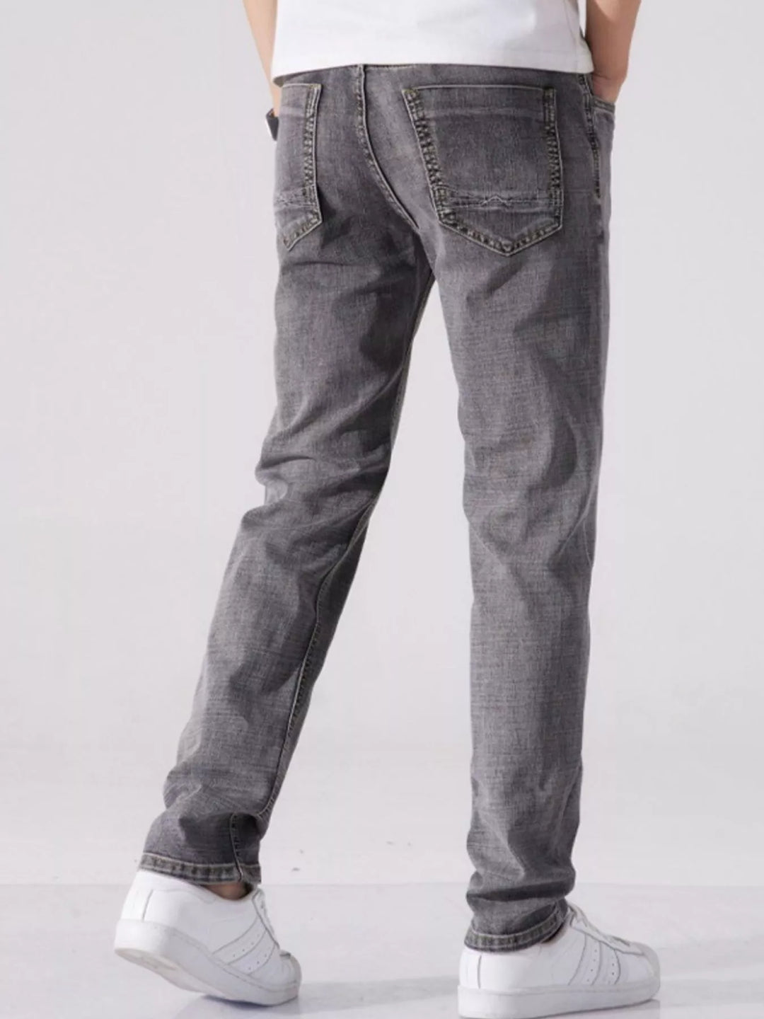 Men's Slim Fit Washed Jeans