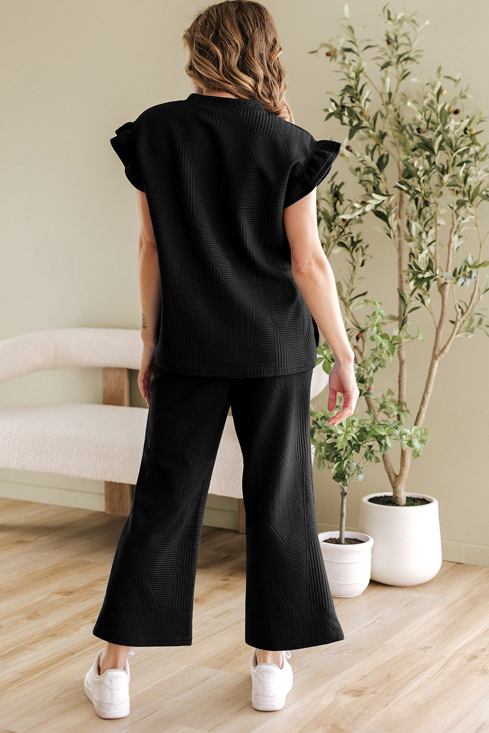 Black Ruffled Sleeve Summer Top and Cropped Loose Pants Set