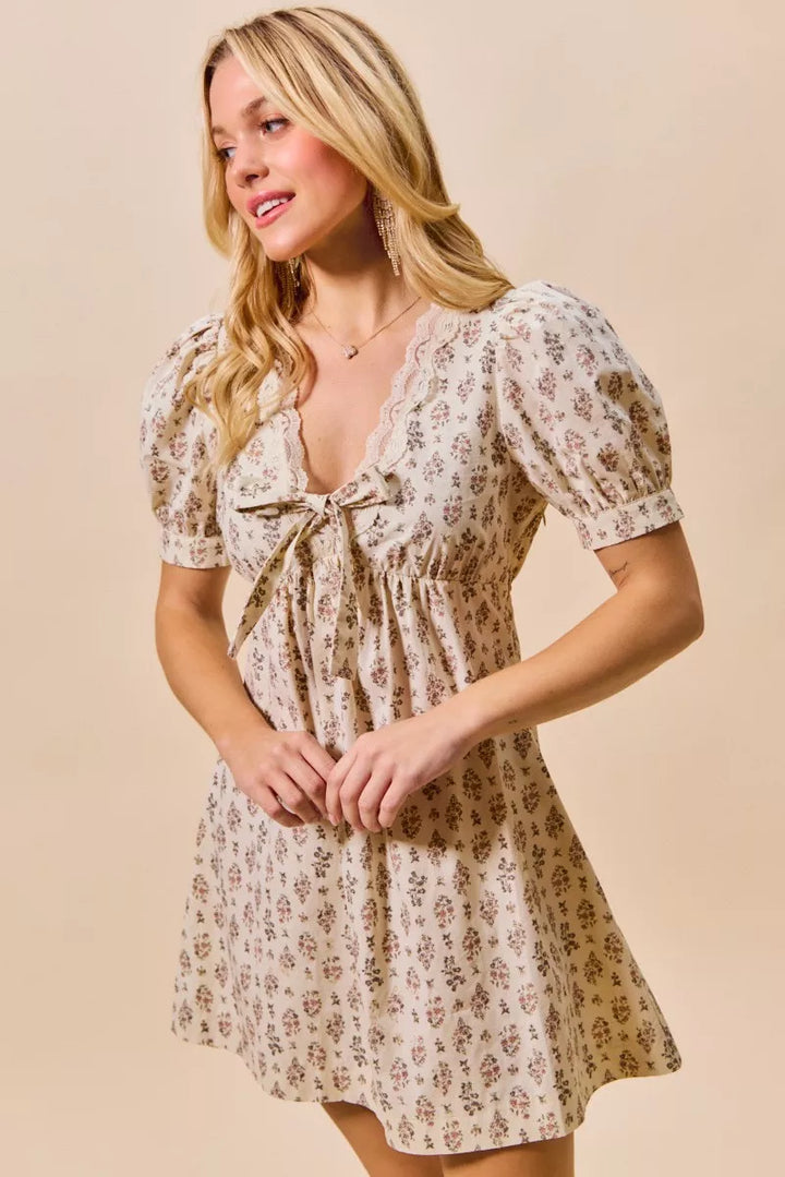SO ME Floral Print Lace Trim Short Sleeves Mini Dress
