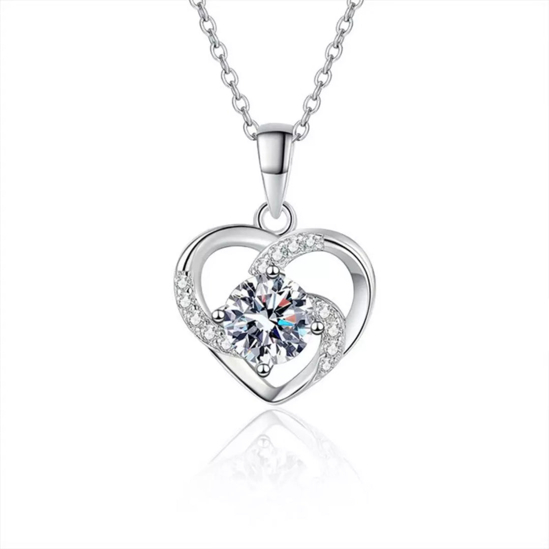 925 Sterling Silver Zircon Heart Necklace