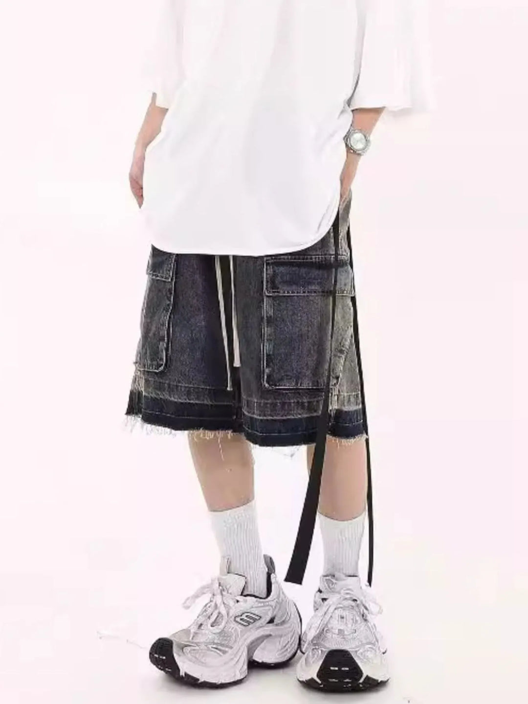 Men's Drawstring Cargo Denim Shorts with Zipper Detail