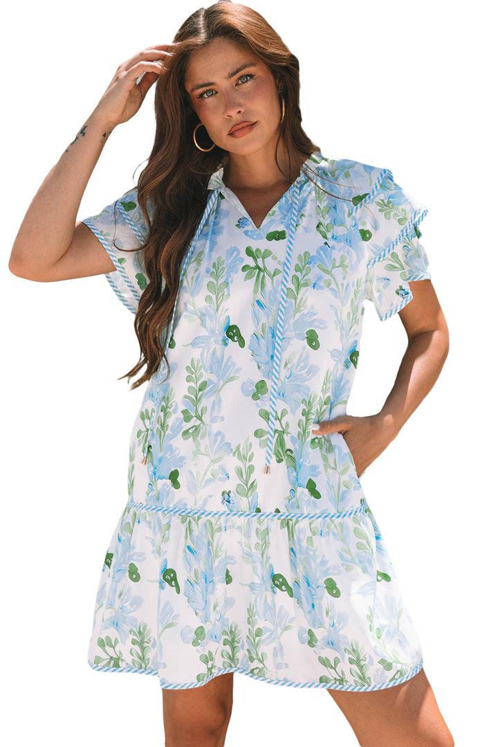 Mini-robe à manches courtes superposées et à bordures contrastées bleu ciel