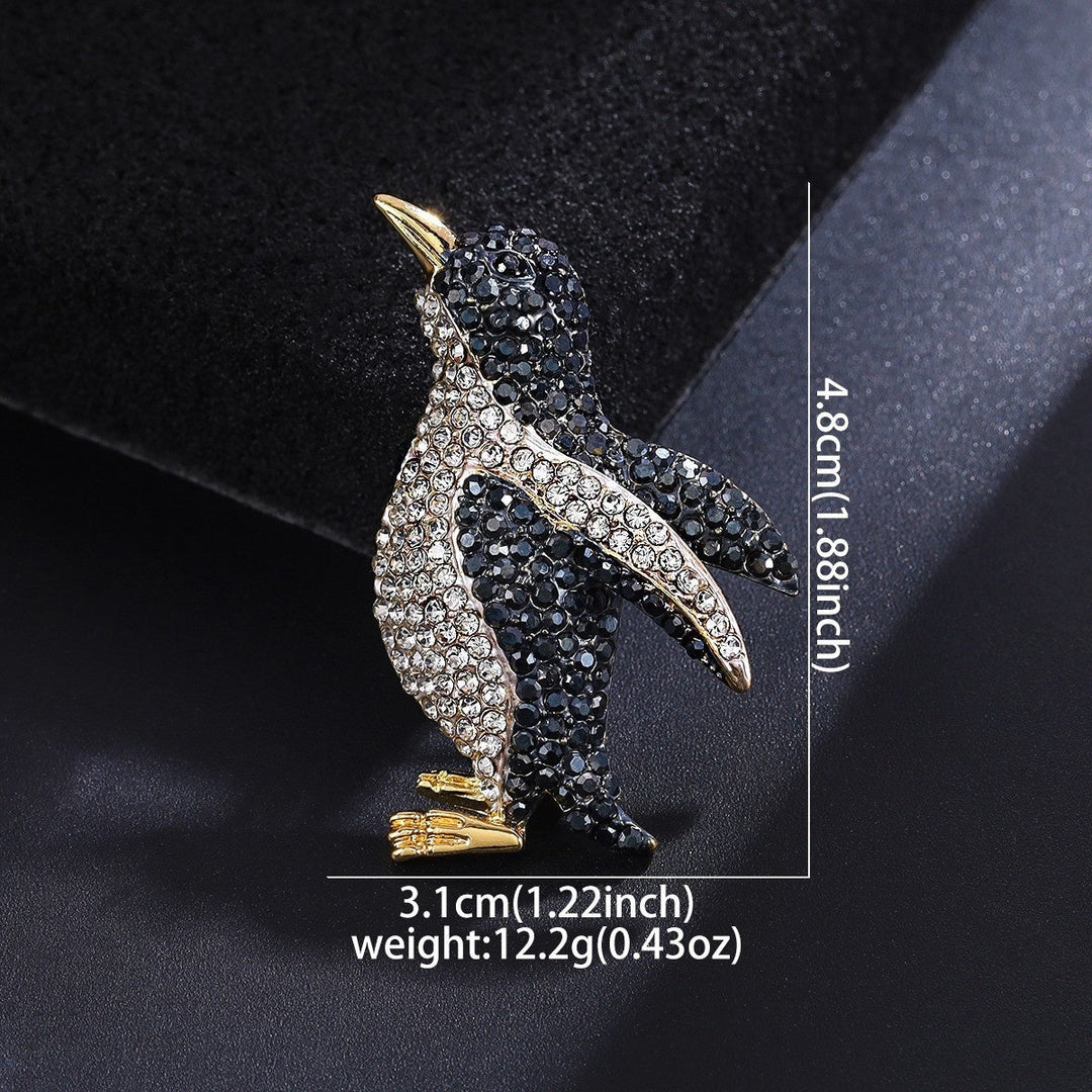 Luxurious Elegant Clothing Brooch For Men And Women