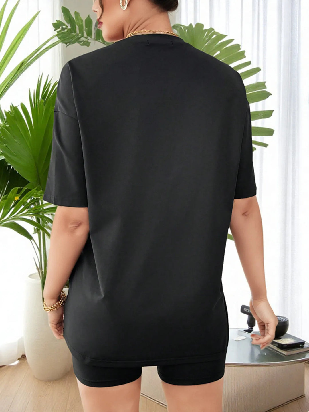 Beautiful Round Neck Top and Shorts Casual Set