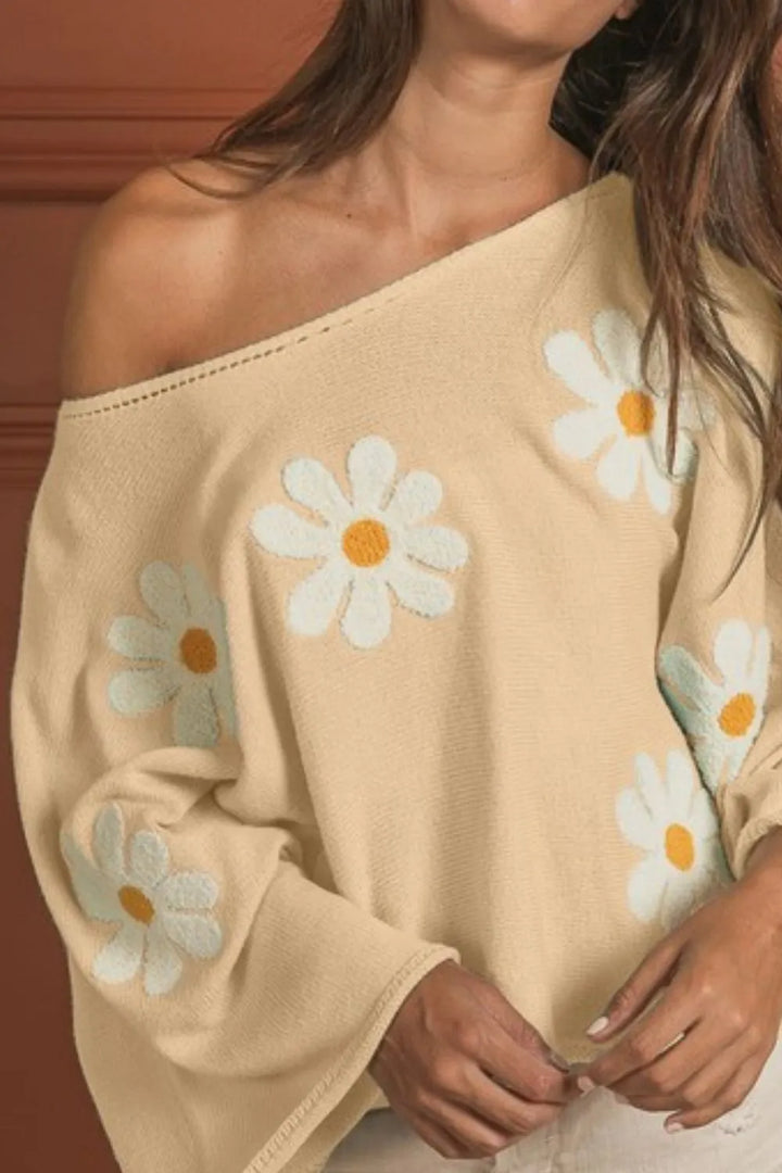 BiBi Flower Embroidery Loose Fit Knit Top
