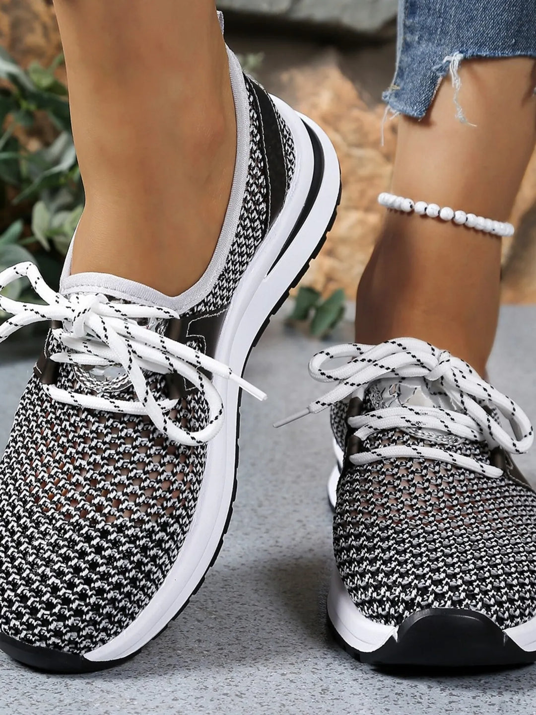 Mesh Breathable Lace Up Athletic