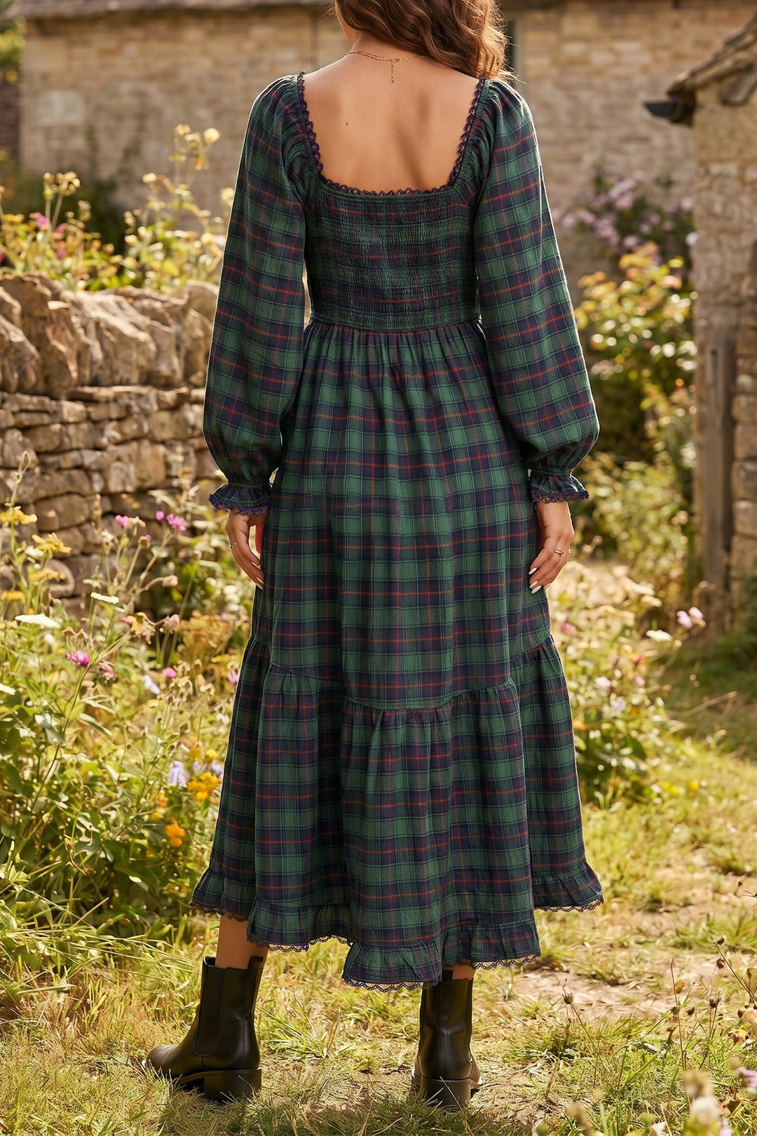 Green Vintage Plaid Square Neck Lace Trim Long Sleeve Shift Dress