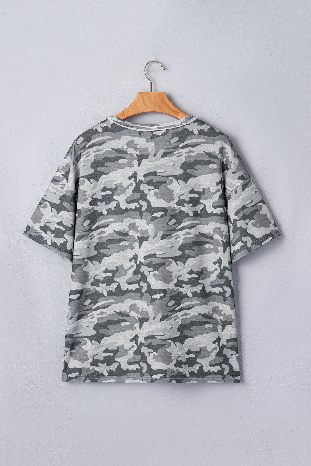 Green Retro Camouflage Print Raw Edge V Neck Tee