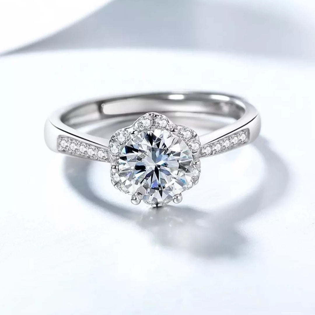 1 Carat Moissanite 925 Sterling Silver Ring