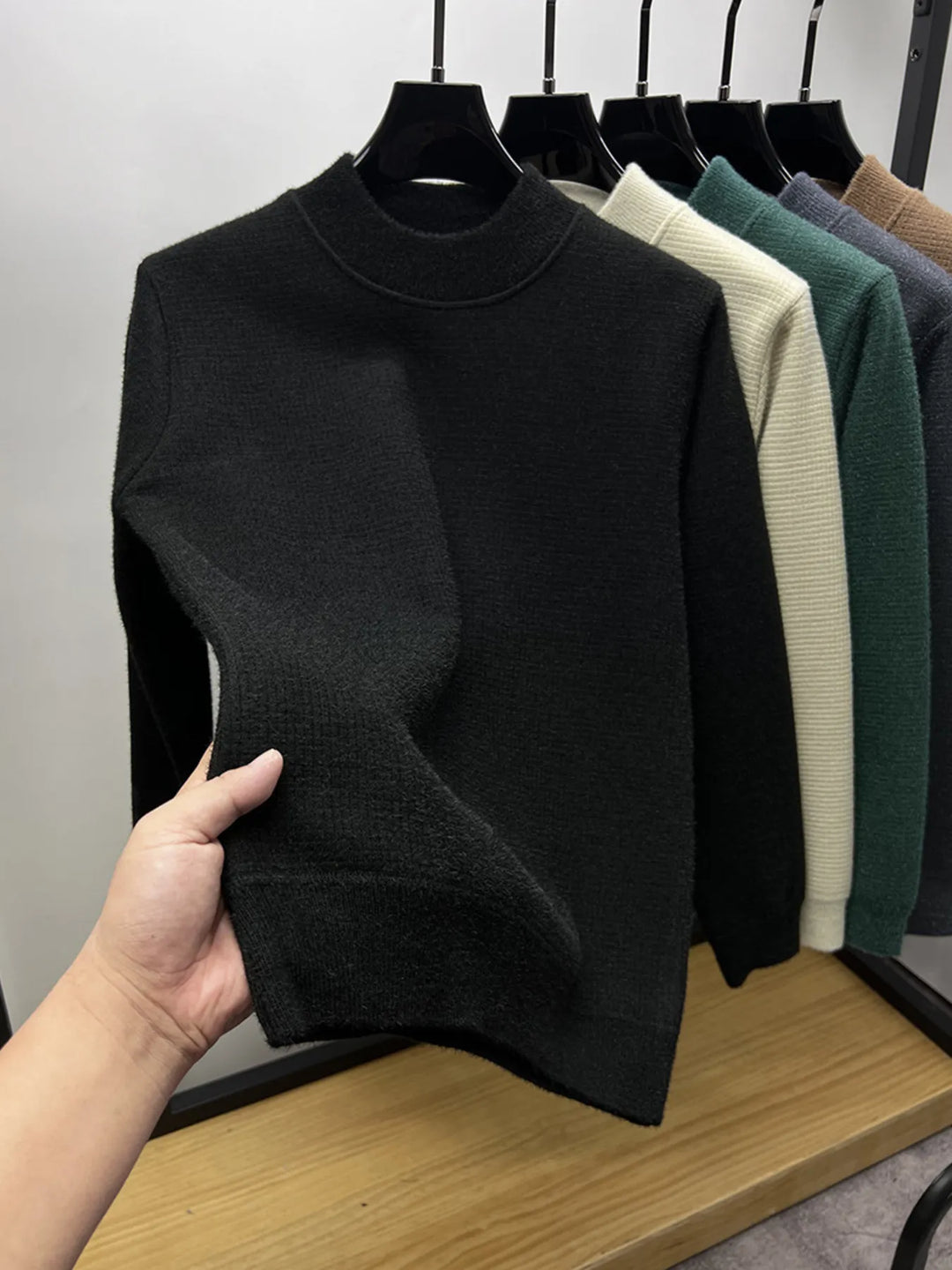 Men's Textured Long Sleeve Sweater