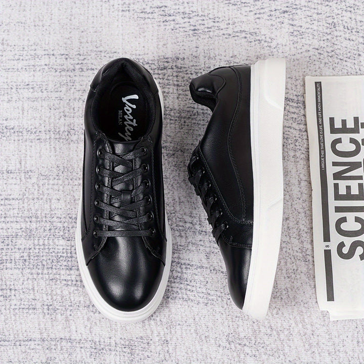 Mens Casual Versatile Leather Sneakers