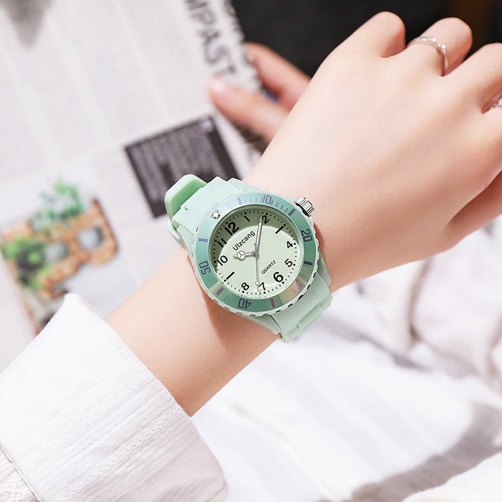 Color Jelly Junior High School And Elementary School Students In Niche Watch