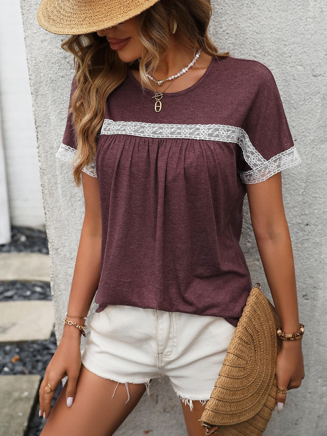 Ivy Lane Contrast Round Neck Short Sleeve Tee