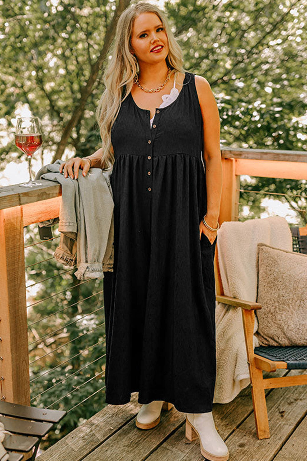 Black Plus Size Sleeveless Button Front Loose Jumpsuit
