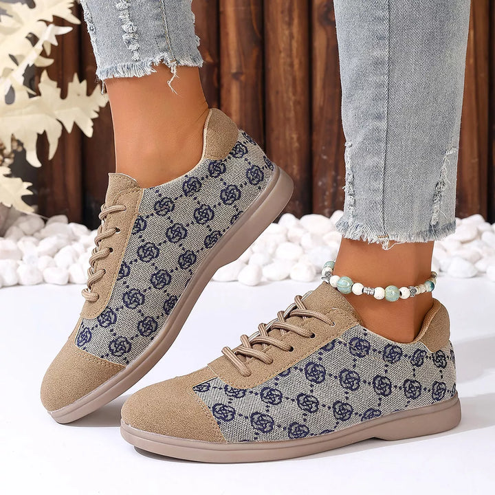 Round Toe Lace Up Sneakers