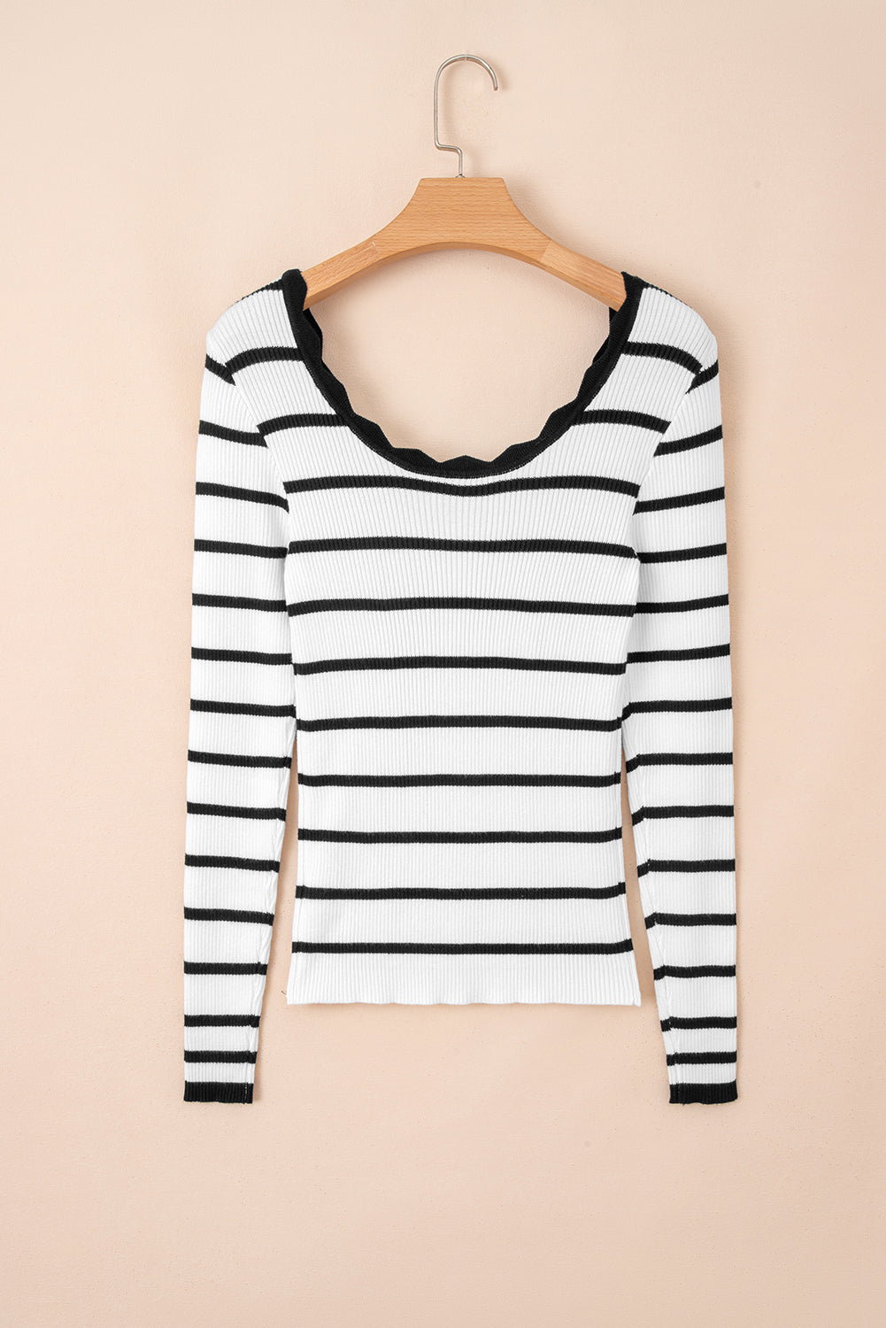 Black white Scalloped Trim U Neck Striped Ribbed Slim Sweater
