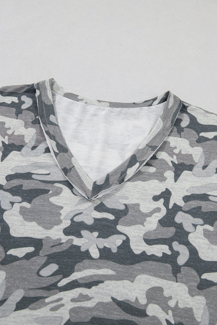 Green Retro Camouflage Print Raw Edge V Neck Tee