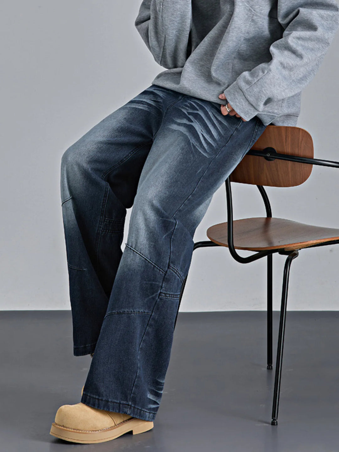 Men's Vintage Wash Wide Leg Jeans