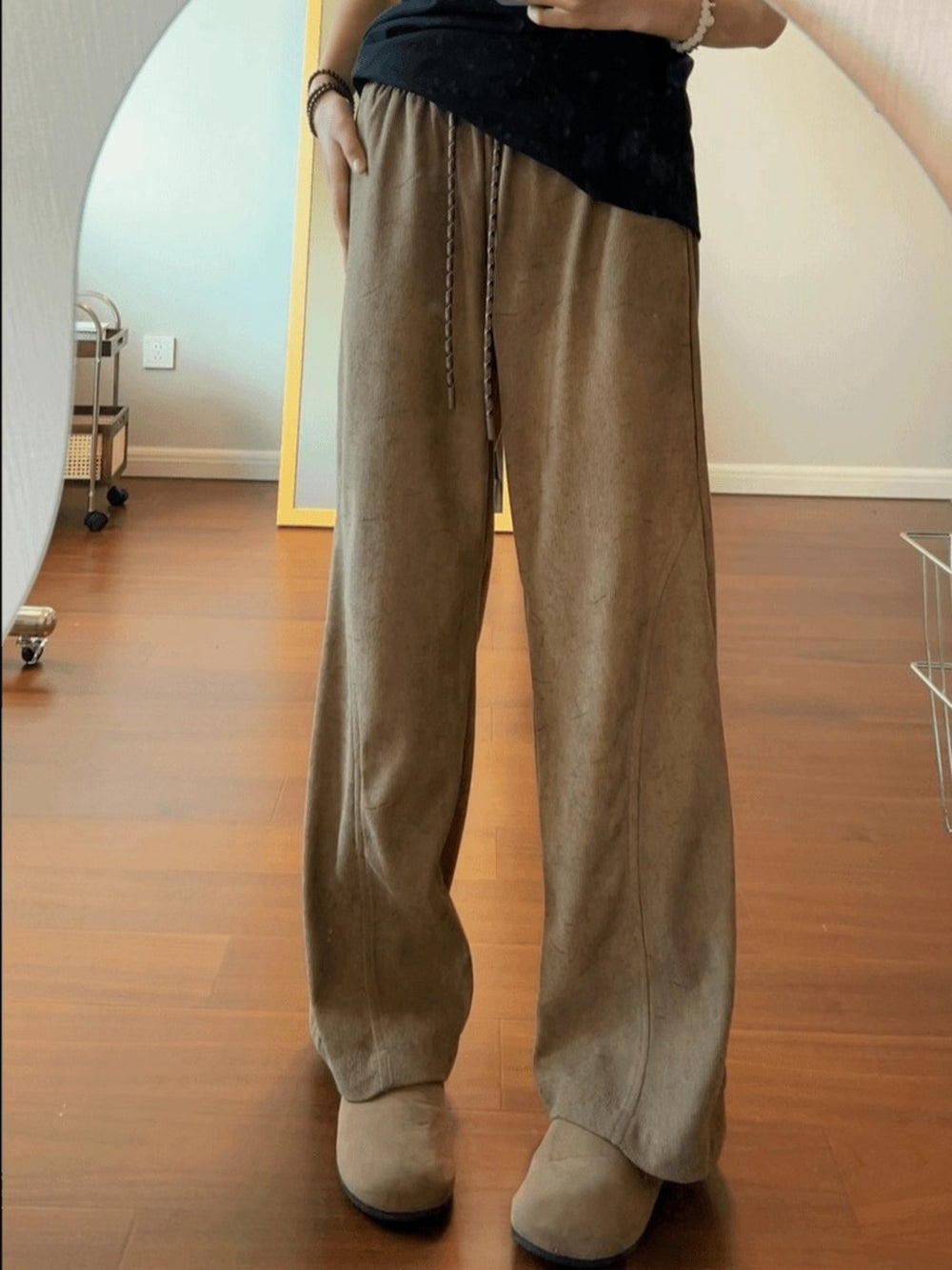 eeb7d61976fc4c44b5d61a8d785e17d9-Max