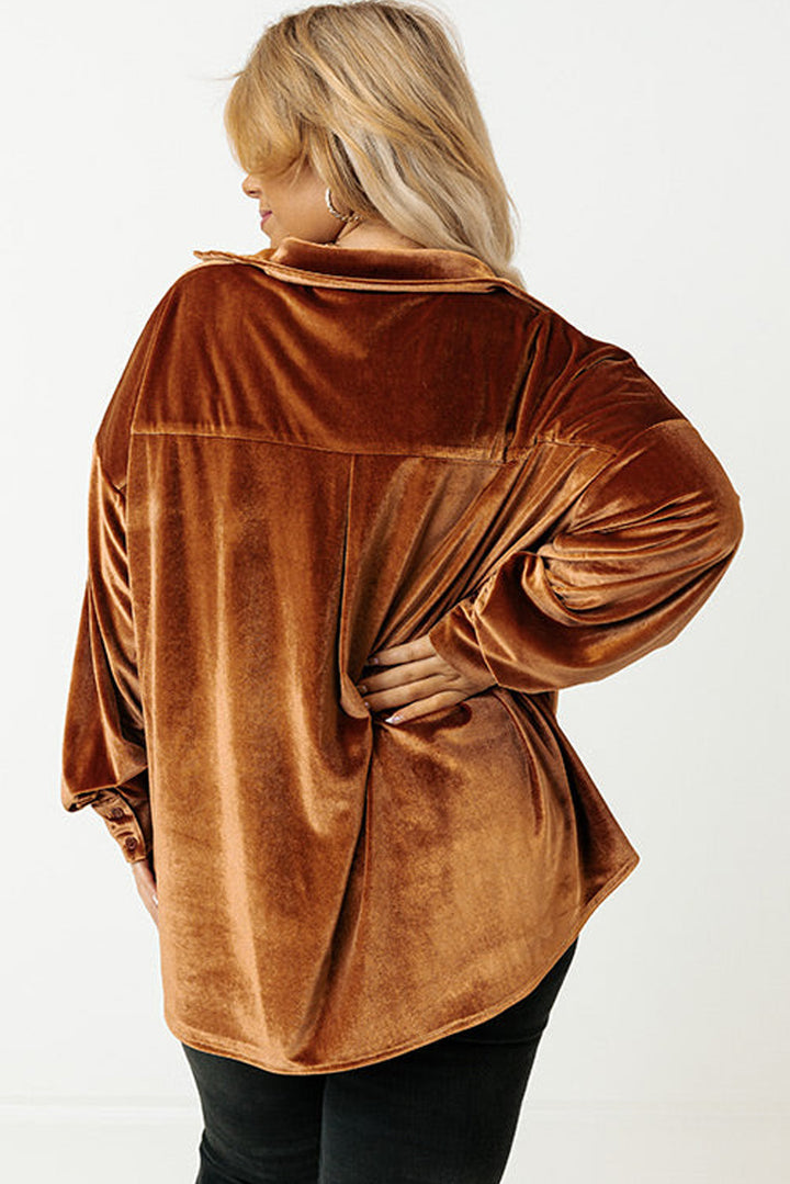 Chemise en velours châtain grande taille avec poche poitrine et épaules tombantes