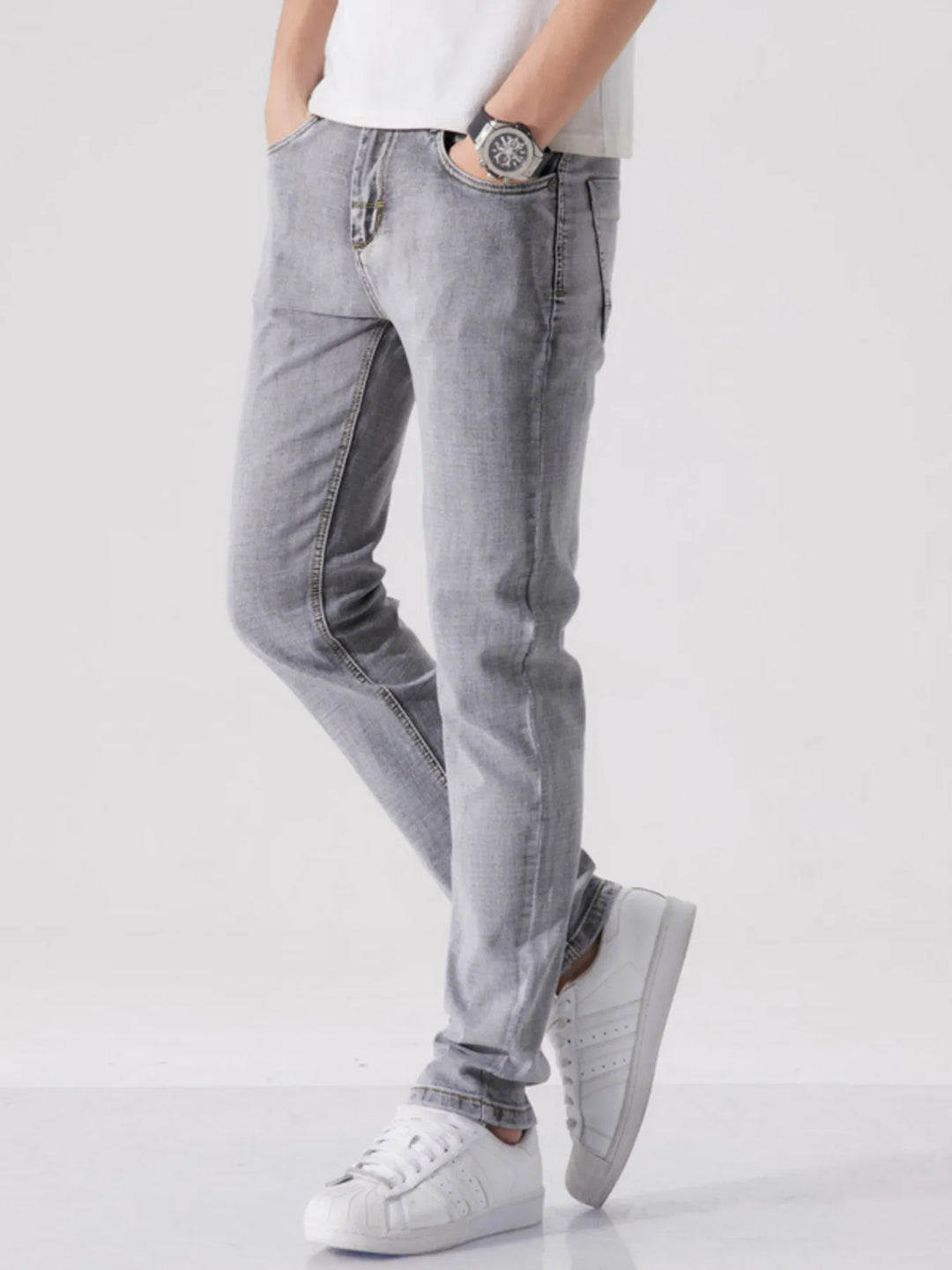 Men's Slim Fit Washed Jeans