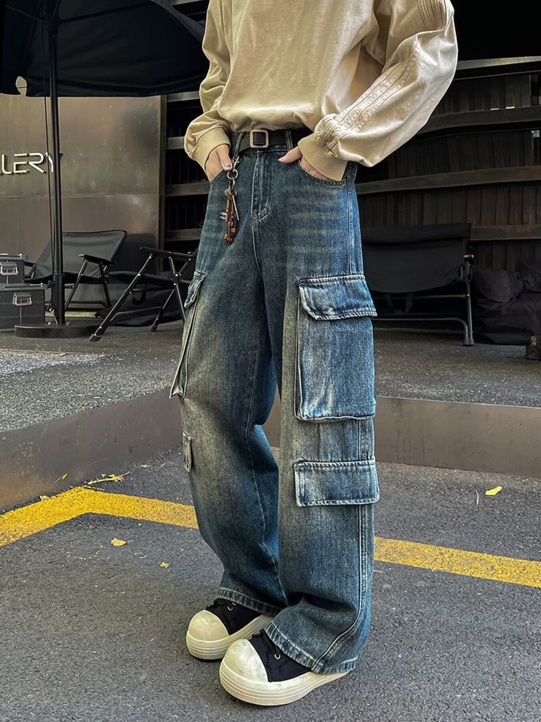 Men's Full Size Vintage Wash Wide Leg Cargo Jeans Plus Size