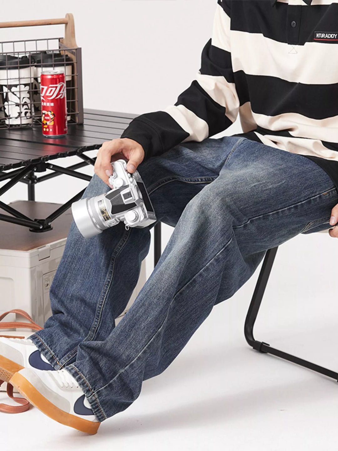 Men's Vintage Wash Loose Fit Jeans
