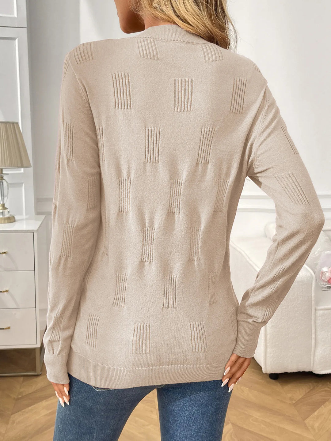 Round Neck Long Sleeve Knit Top