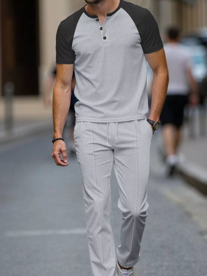 Men's Full Size Casual Two-Tone Raglan Sleeve Tee and Pants Set Plus Size