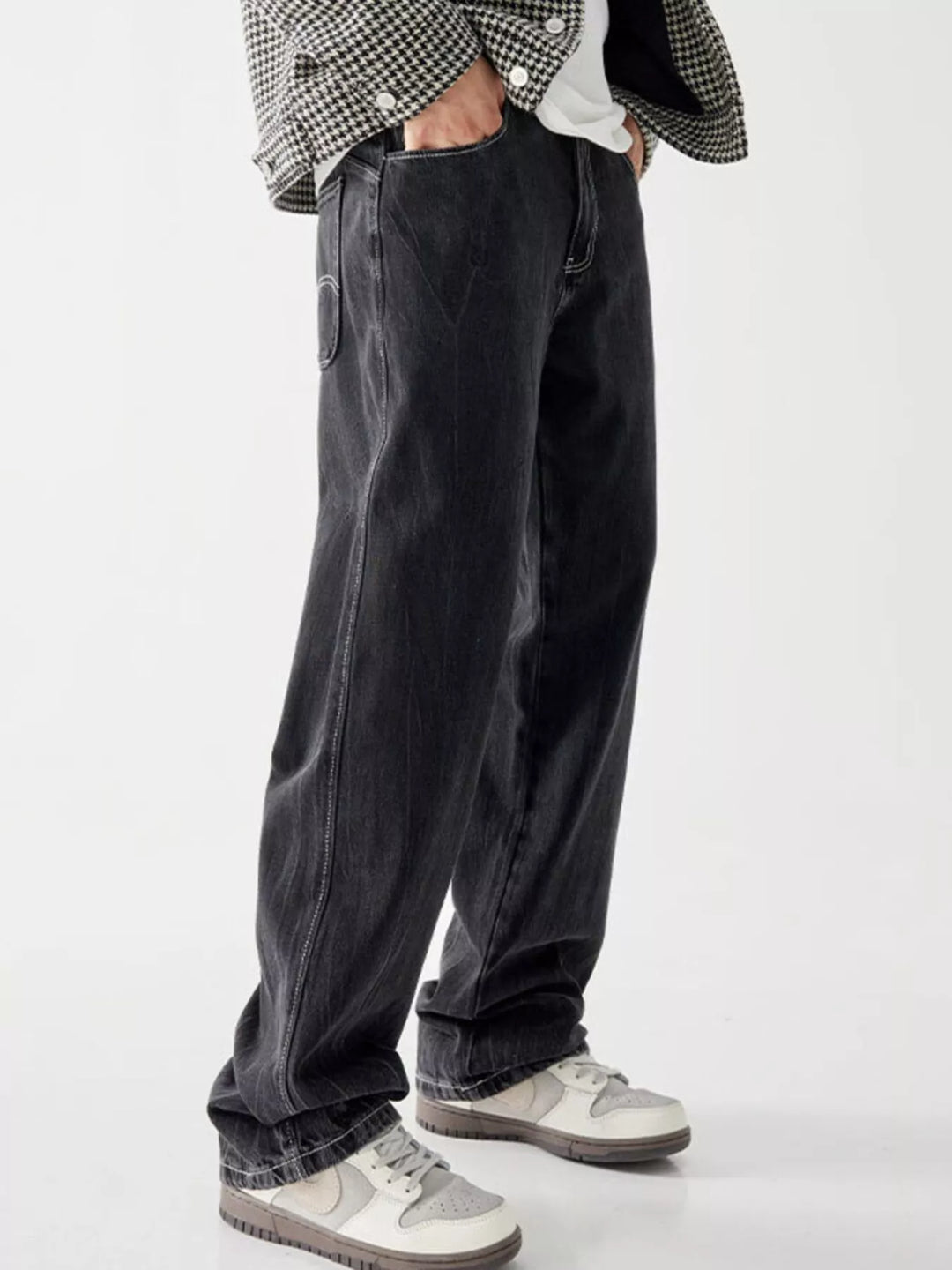 Men's Vintage Wash Loose Fit Jeans