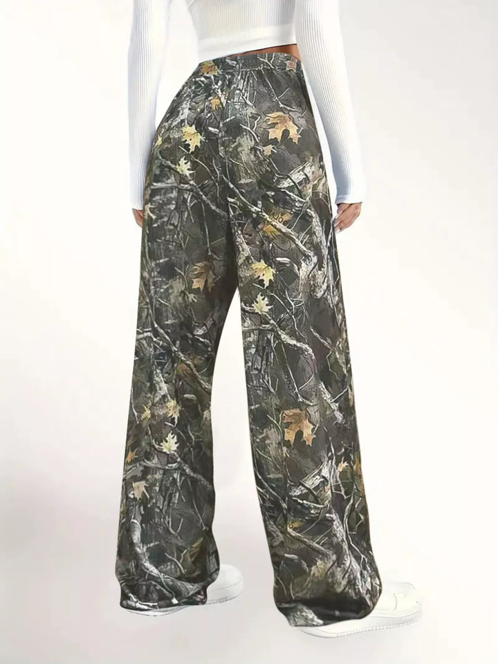 Relaxed Fit Camo Print Drawstring Waist Pants