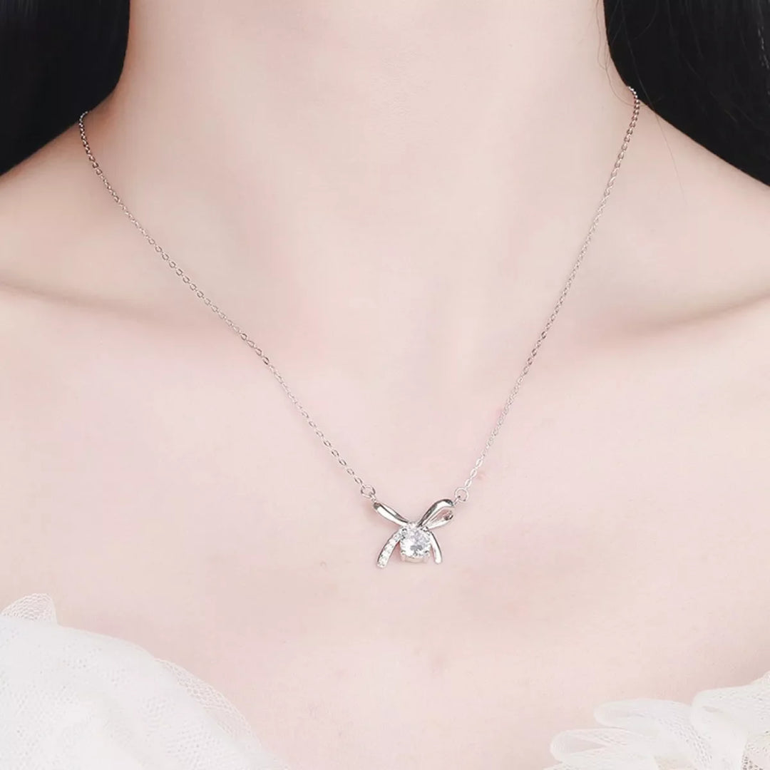 925 Sterling Silver Zircon Ribbon Pendant Necklace