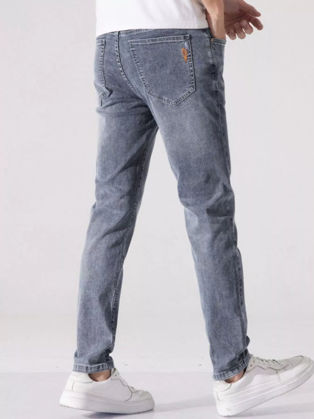Men's Washed Slim Fit Jeans