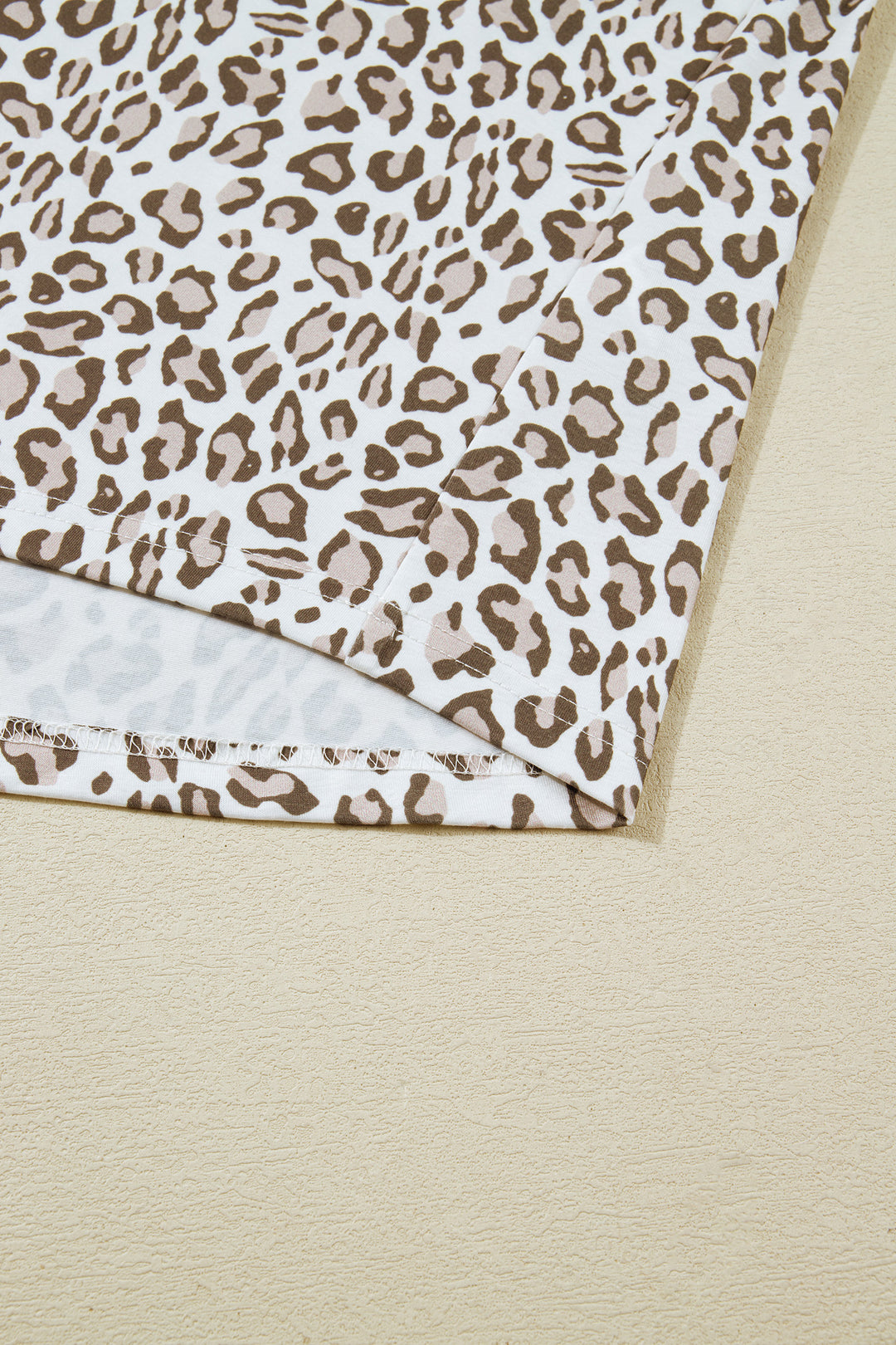 White Plus Size Leopard Print Round Neck T Shirt