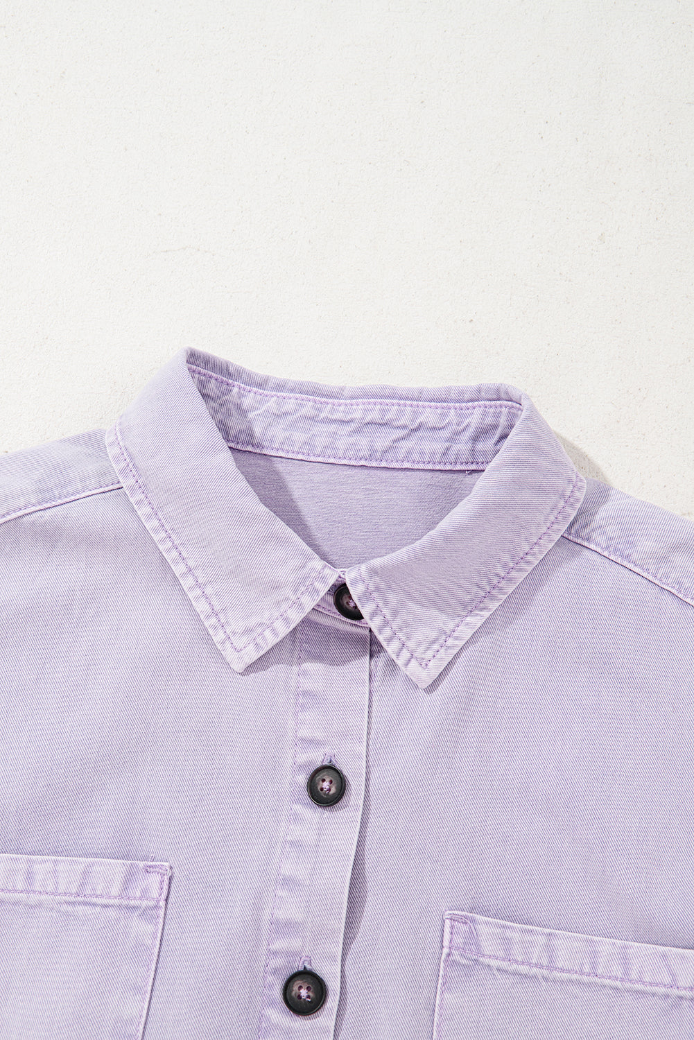 Robe chemise en jean à manches courtes et double poche poitrine à pétales d'orchidée