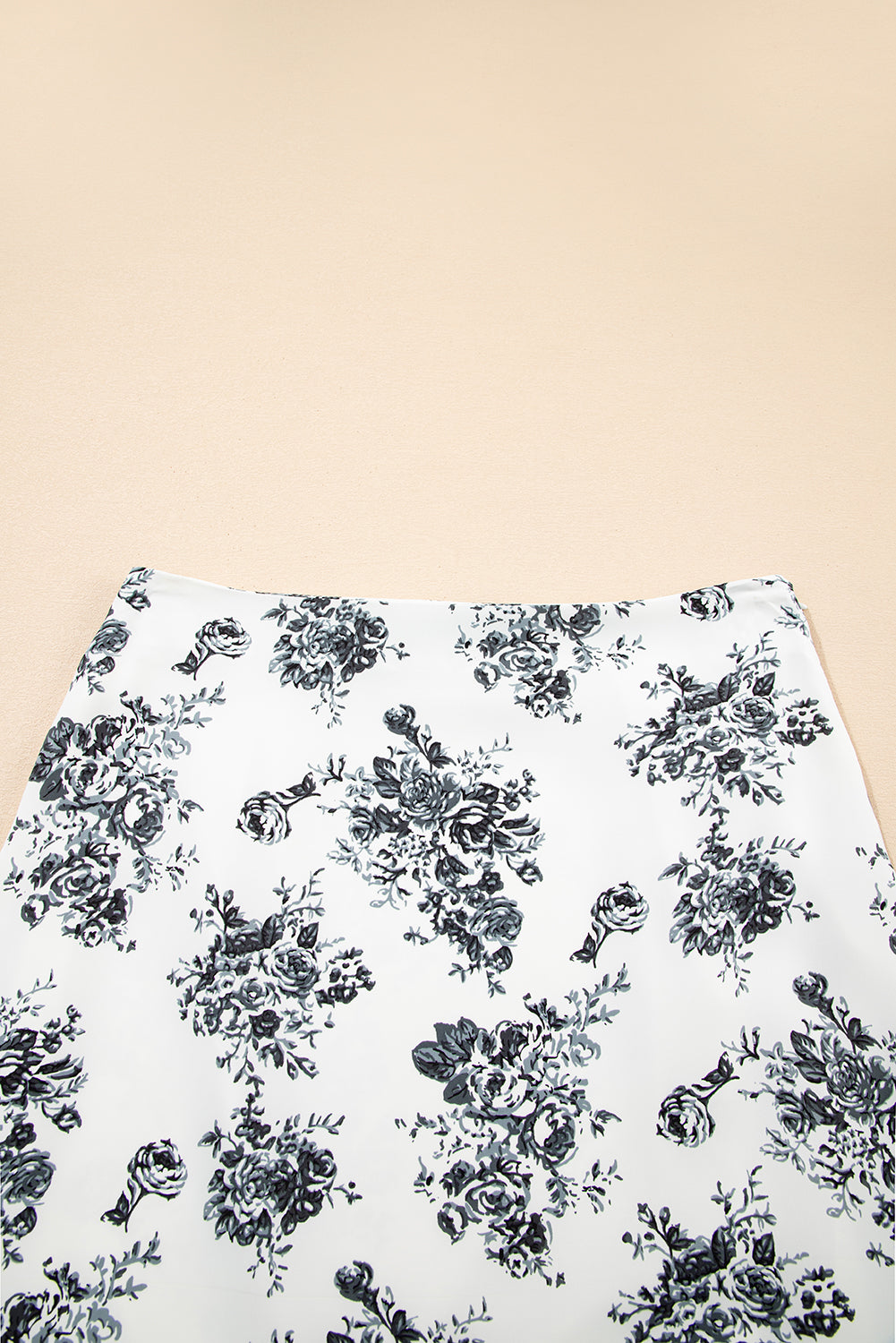 Jupe longue fendue à volants taille haute à fleurs style bohème noir