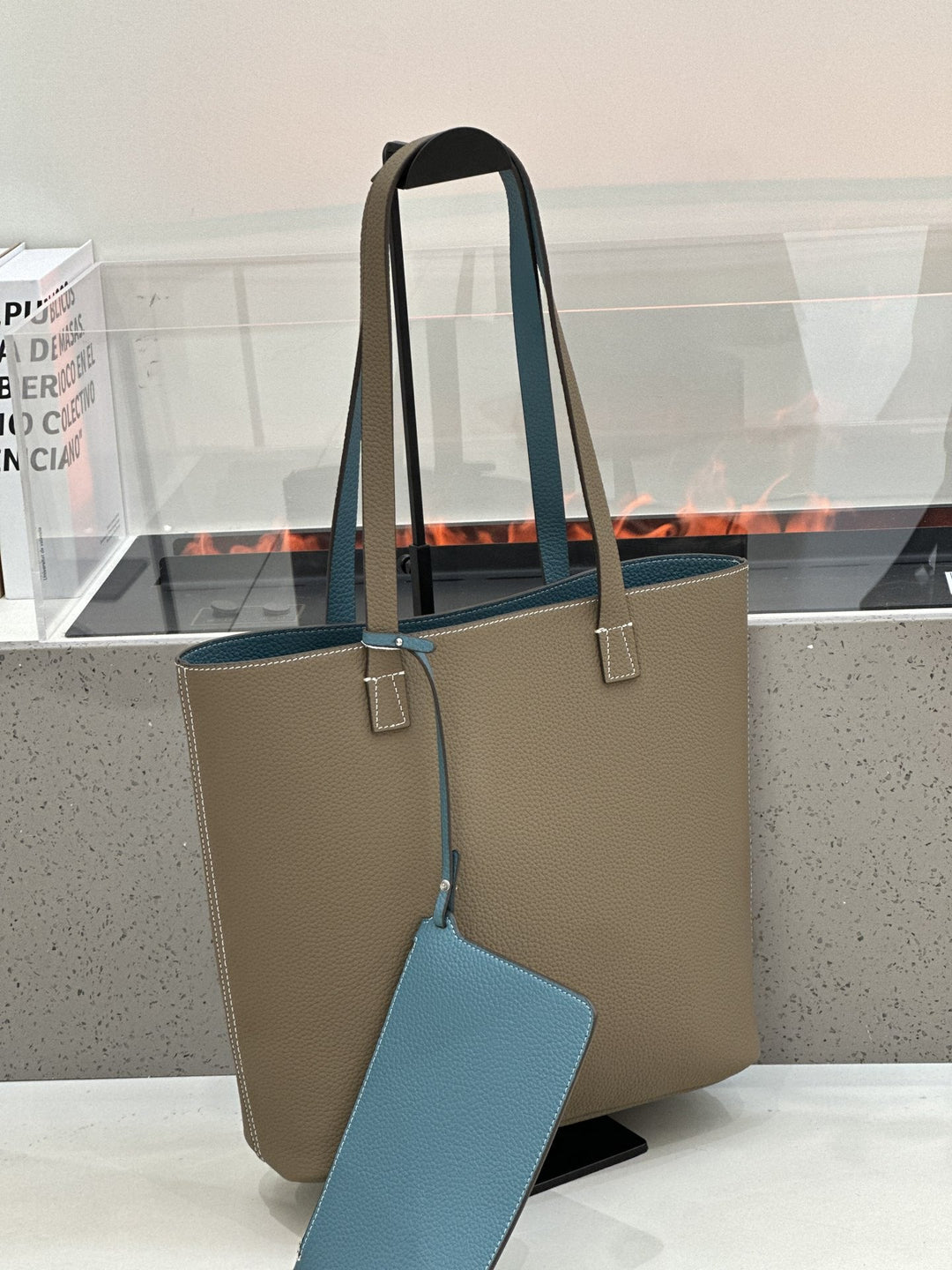 2026 New Korean Style Double-Sided Shoulder Bag TC Top Layer Cowhide Bucket Bag Large Capacity Open-Top Underarm Bag