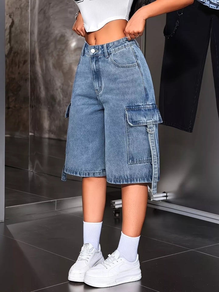 Loose Fit Cargo Denim Capris