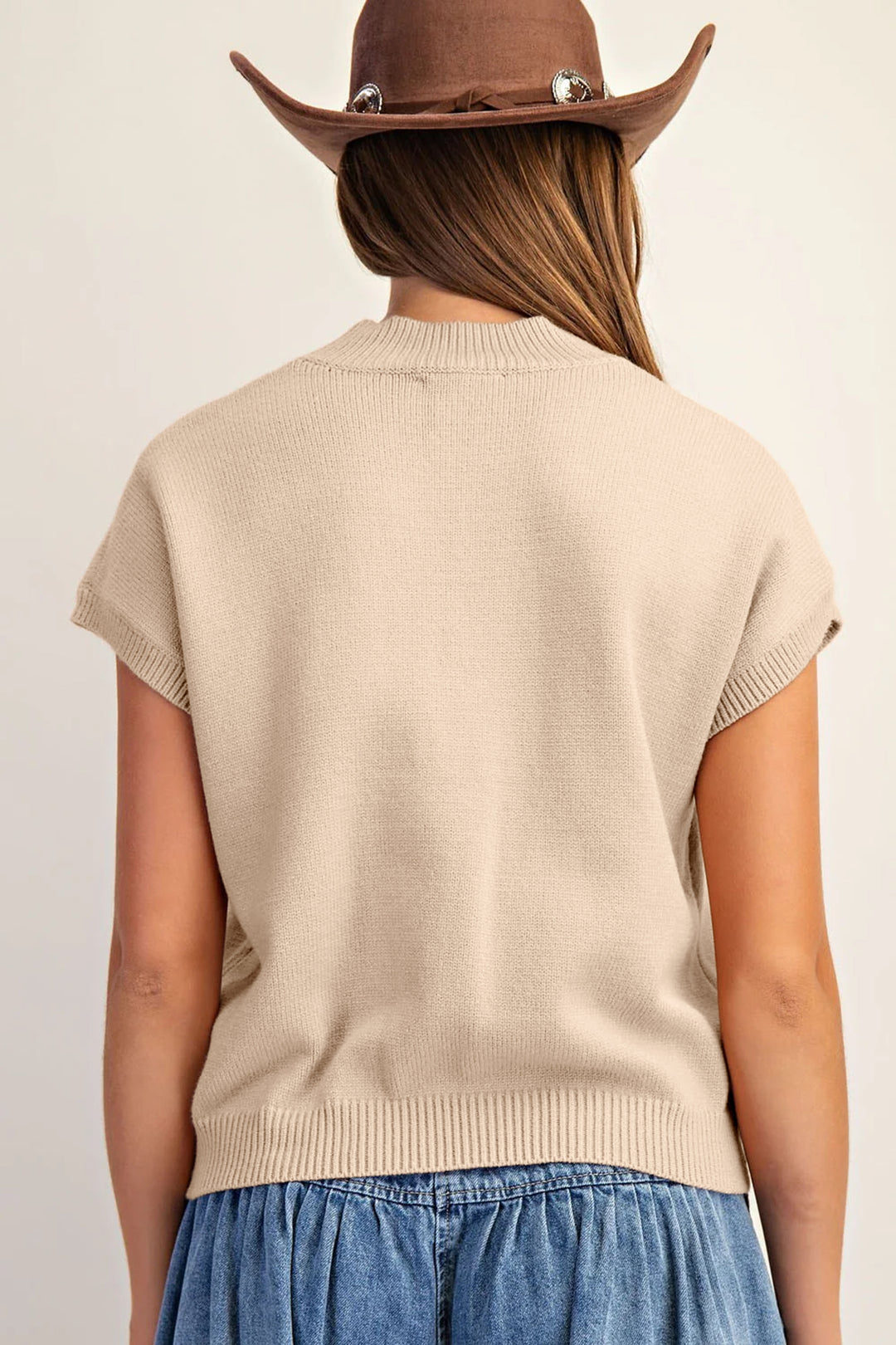 Parchment Corded Horseshoes Ribbed Trim Mock Neck Short Sleeve Sweater