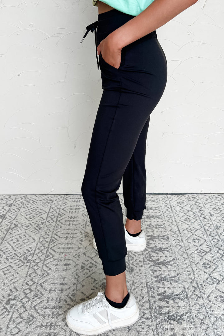 Black Exposed Seam Detail Skinny Drawstring Jogger Pants